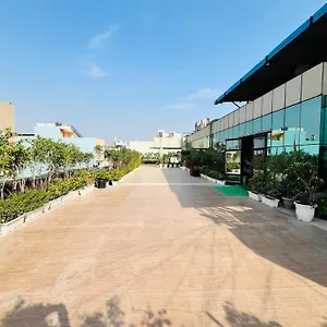 https://airport-hotel-grand-delhi.top-gurgaonhotels.com